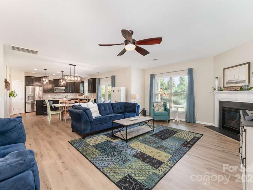 5079 Nighthawk Drive, Fort Mill, SC 29707.  MLS# CAR4274153, YatesRealty ID 22225. 