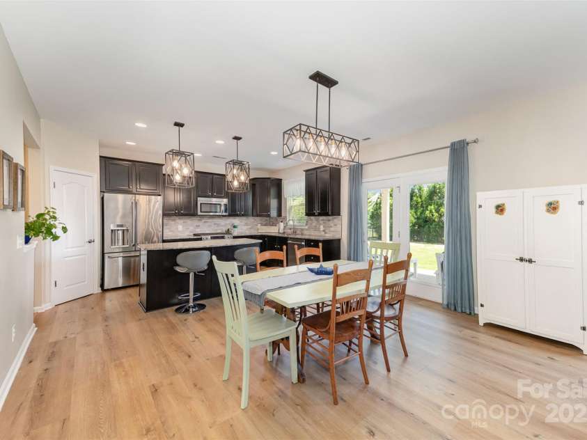 5079 Nighthawk Drive, Fort Mill, SC 29707.  MLS# CAR4274153, YatesRealty ID 22225. 