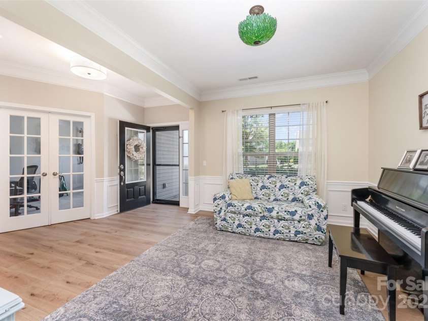 5079 Nighthawk Drive, Fort Mill, SC 29707.  MLS# CAR4274153, YatesRealty ID 22225. 