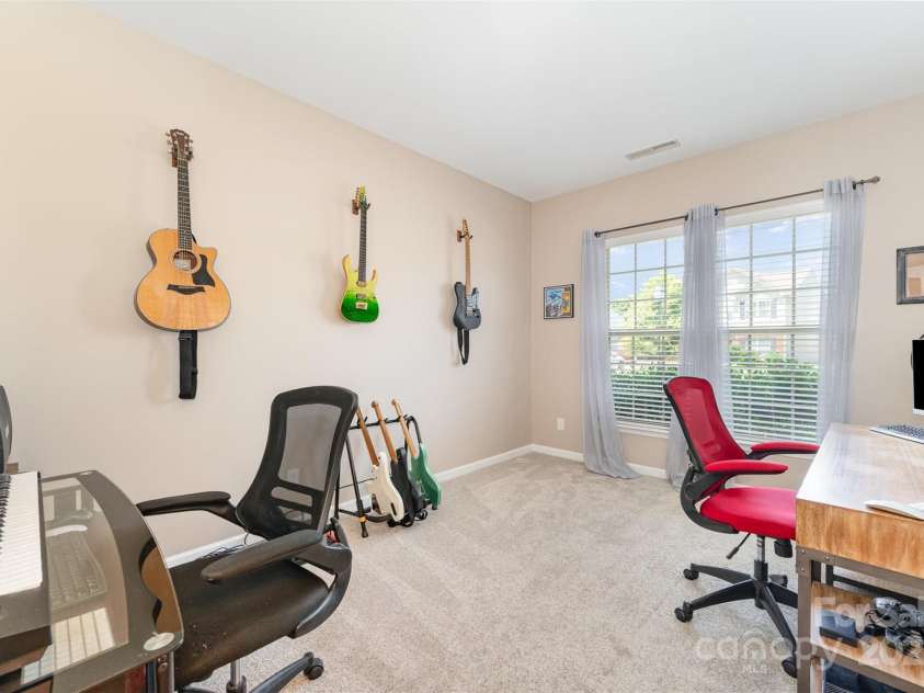 5079 Nighthawk Drive, Fort Mill, SC 29707.  MLS# CAR4274153, YatesRealty ID 22225. 