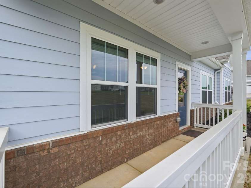 5670 Galloway Drive, Midland, NC 28107.  MLS# CAR4412132, YatesRealty ID 22226. 