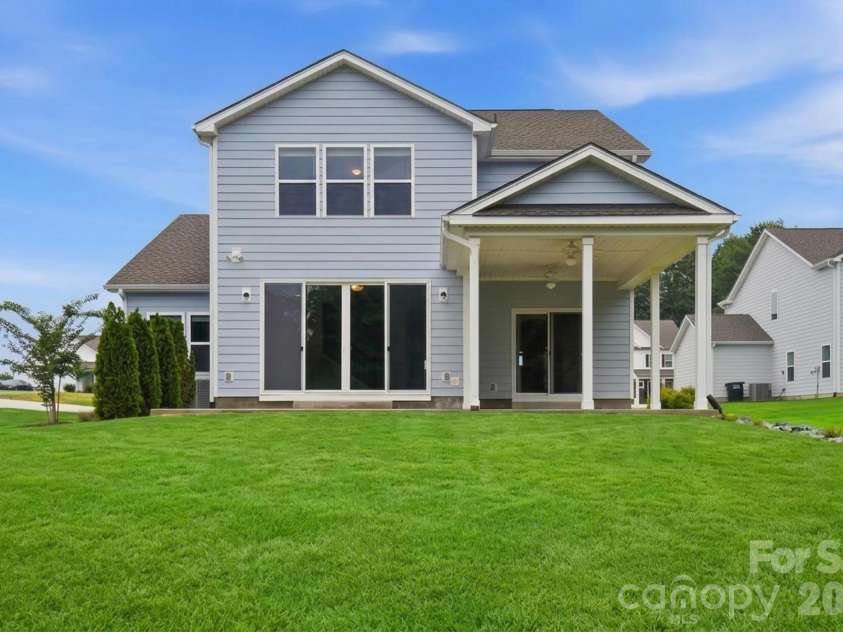 5670 Galloway Drive, Midland, NC 28107.  MLS# CAR4412132, YatesRealty ID 22226. 