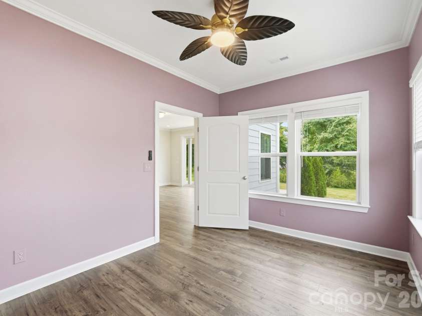 5670 Galloway Drive, Midland, NC 28107.  MLS# CAR4412132, YatesRealty ID 22226. Dedicated study
