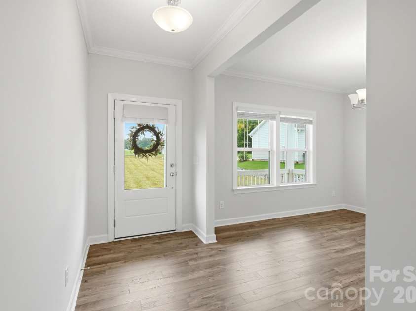 5670 Galloway Drive, Midland, NC 28107.  MLS# CAR4412132, YatesRealty ID 22226. Foyer