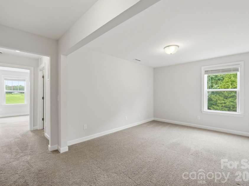 5670 Galloway Drive, Midland, NC 28107.  MLS# CAR4412132, YatesRealty ID 22226. Loft Bonus Room