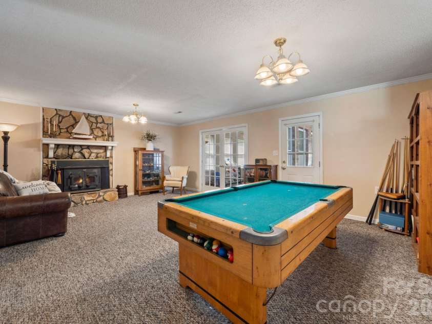 3306 Tamworth Lane, Gastonia, NC 28052.  MLS# CAR4371153, YatesRealty ID 22227. 
