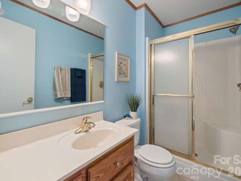 3306 Tamworth Lane, Gastonia, NC 28052.  MLS# CAR4371153, YatesRealty ID 22227. 