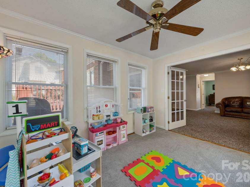 3306 Tamworth Lane, Gastonia, NC 28052.  MLS# CAR4371153, YatesRealty ID 22227. 