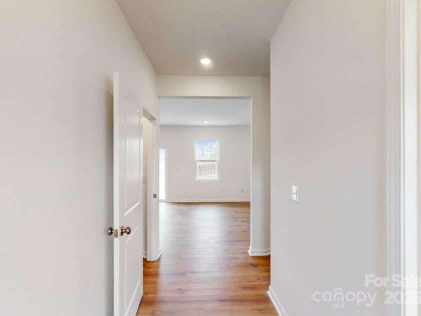 2070 Van Buren Road, Sherrills Ford, NC 28673.  MLS# CAR4155603, YatesRealty ID 22228. Foyer