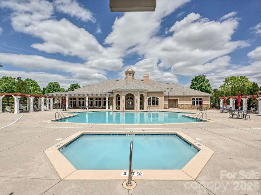 360 Garnet Court, Fort Mill, SC 29708.  MLS# CAR4378109, YatesRealty ID 22229. 