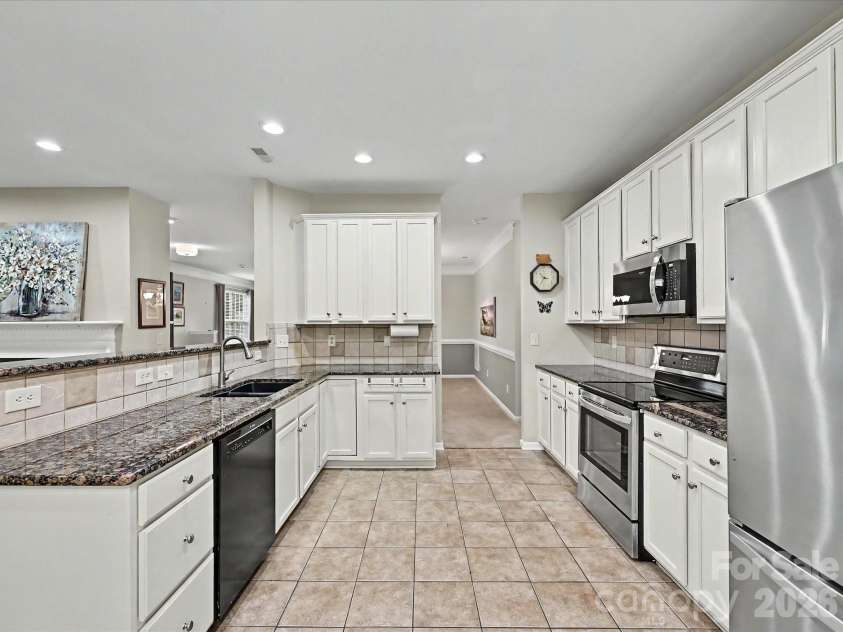 360 Garnet Court, Fort Mill, SC 29708.  MLS# CAR4378109, YatesRealty ID 22229. 