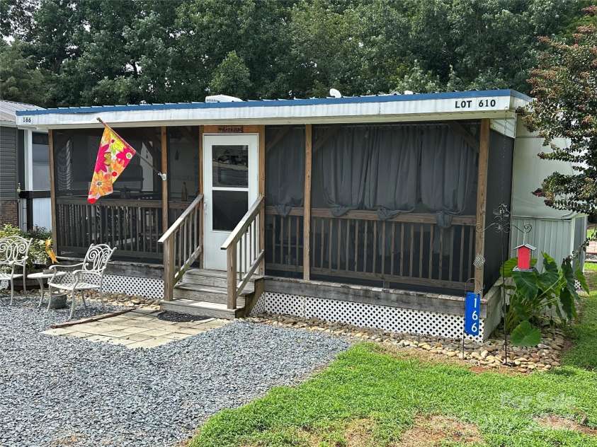 166 Cardinal Avenue, New London, NC 28127.  MLS# CAR4289140, YatesRealty ID 2223. 