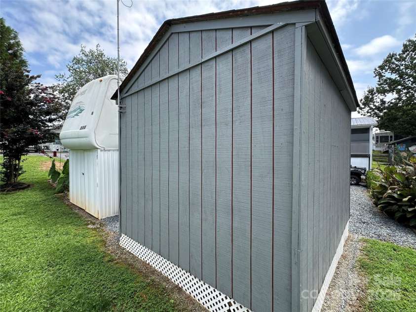 166 Cardinal Avenue, New London, NC 28127.  MLS# CAR4289140, YatesRealty ID 2223. 