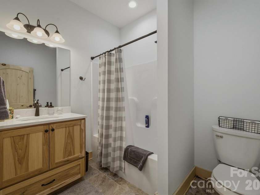 338 Lakeview Trail, Nebo, NC 28761.  MLS# CAR4349366, YatesRealty ID 2223. 3rd Full Bath in Basement