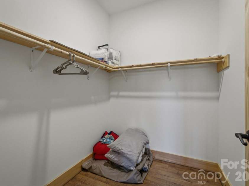 338 Lakeview Trail, Nebo, NC 28761.  MLS# CAR4349366, YatesRealty ID 2223. Walk-in Closet