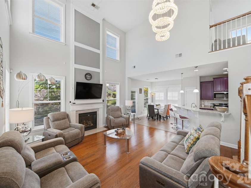 14009 Mallard Lake Road, Charlotte, NC 28262.  MLS# CAR4380183, YatesRealty ID 22232. 