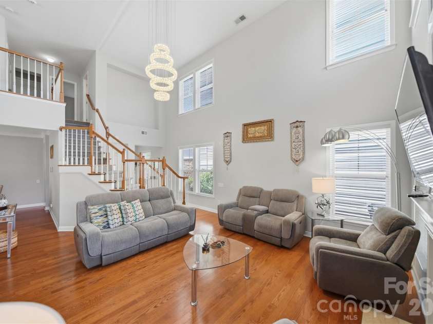 14009 Mallard Lake Road, Charlotte, NC 28262.  MLS# CAR4380183, YatesRealty ID 22232. 