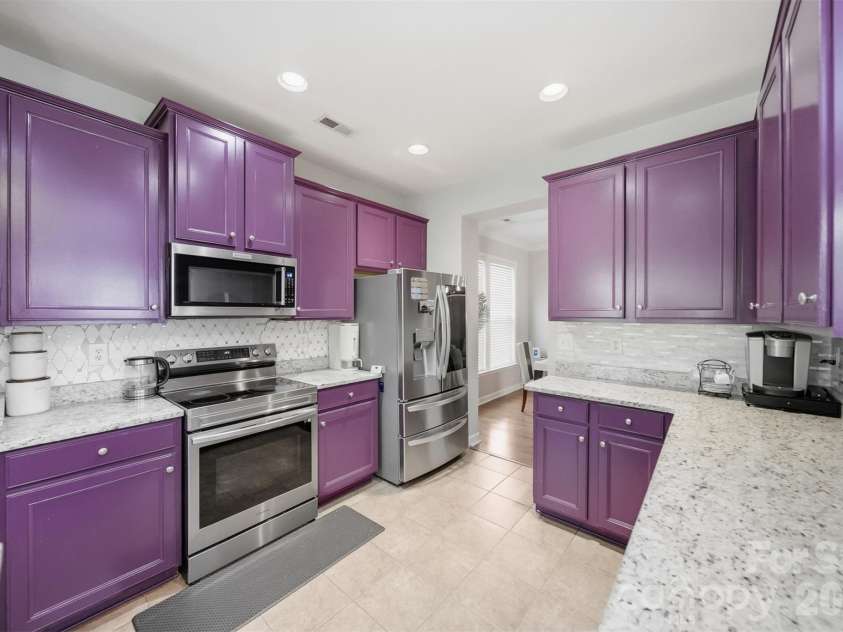 14009 Mallard Lake Road, Charlotte, NC 28262.  MLS# CAR4380183, YatesRealty ID 22232. 