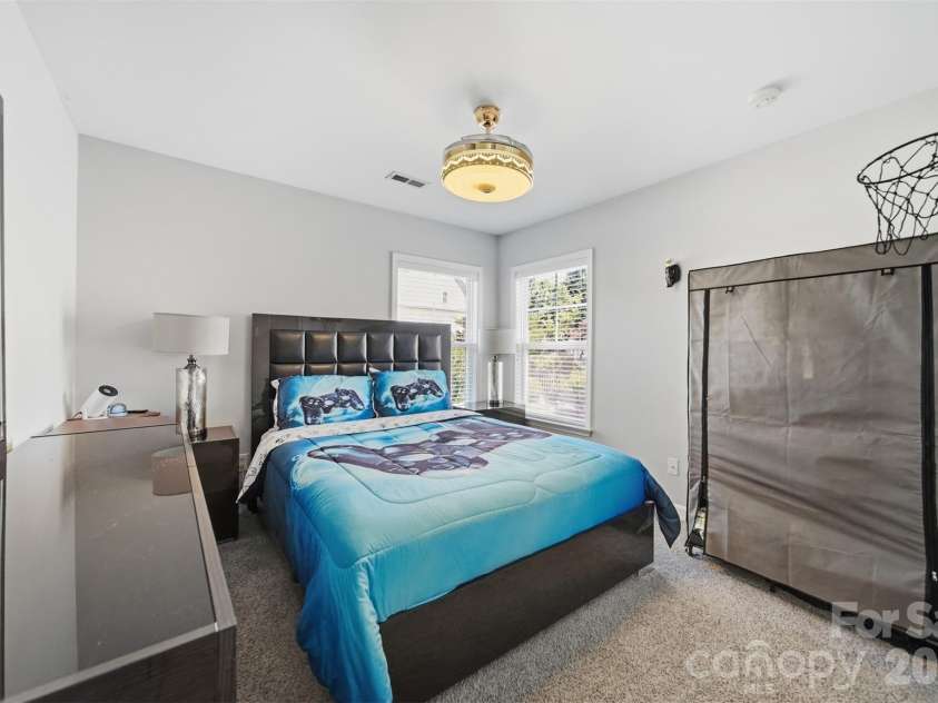 14009 Mallard Lake Road, Charlotte, NC 28262.  MLS# CAR4380183, YatesRealty ID 22232. 