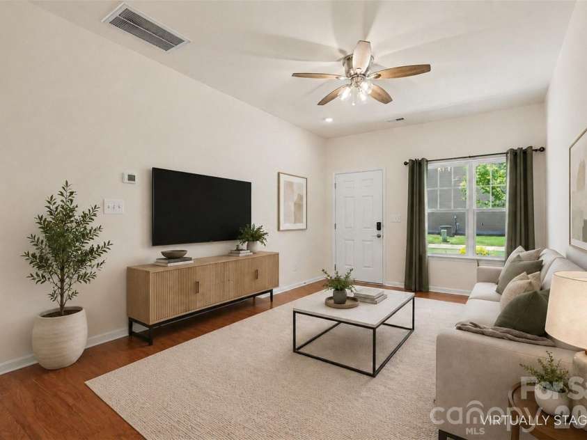 13635 Browhill Lane, Charlotte, NC 28278.  MLS# CAR4380856, YatesRealty ID 22233. 