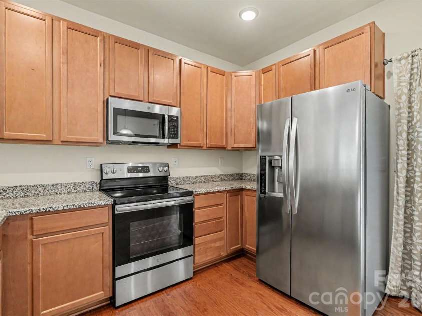 13635 Browhill Lane, Charlotte, NC 28278.  MLS# CAR4380856, YatesRealty ID 22233. 