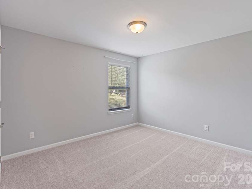 7129 Dove Field Lane, Fort Mill, SC 29707.  MLS# CAR4332862, YatesRealty ID 22234. Bed 4