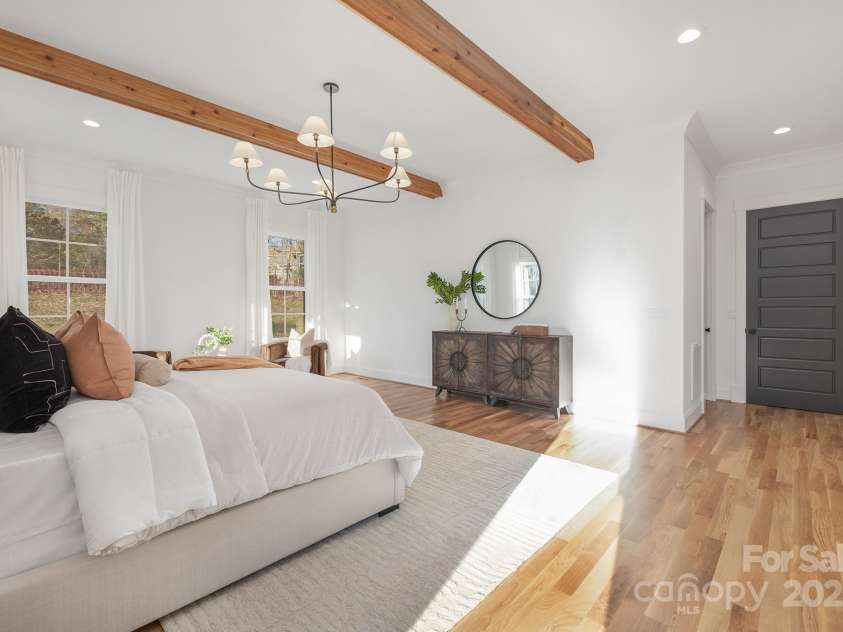 144 Sardis Lane, Charlotte, NC 28270.  MLS# CAR4224097, YatesRealty ID 22235. 