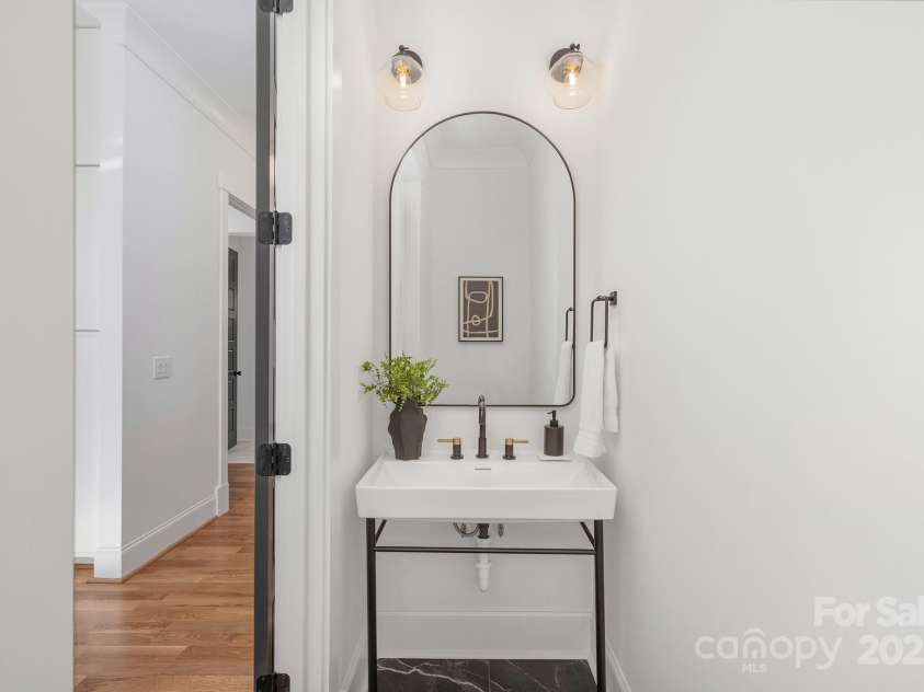 144 Sardis Lane, Charlotte, NC 28270.  MLS# CAR4224097, YatesRealty ID 22235. 