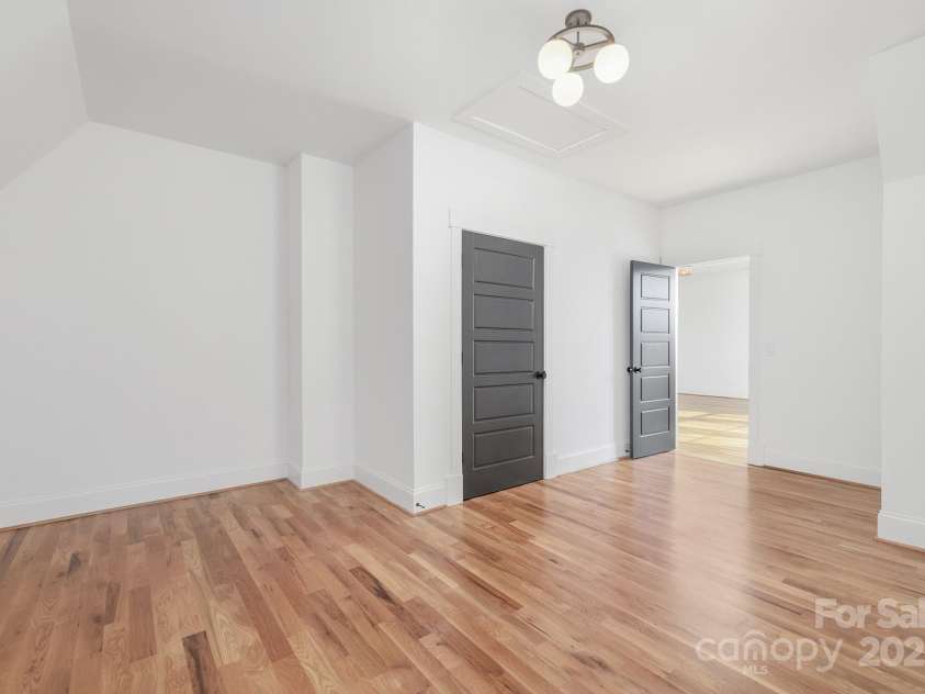 144 Sardis Lane, Charlotte, NC 28270.  MLS# CAR4224097, YatesRealty ID 22235. 
