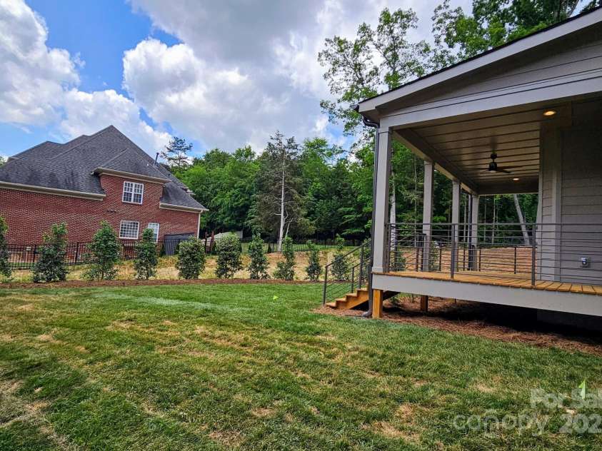144 Sardis Lane, Charlotte, NC 28270.  MLS# CAR4224097, YatesRealty ID 22235. 