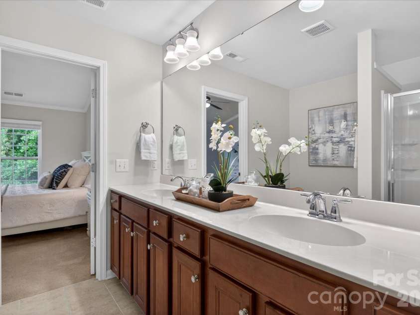 15551 Canmore Street, Charlotte, NC 28277.  MLS# CAR4374850, YatesRealty ID 22235. 