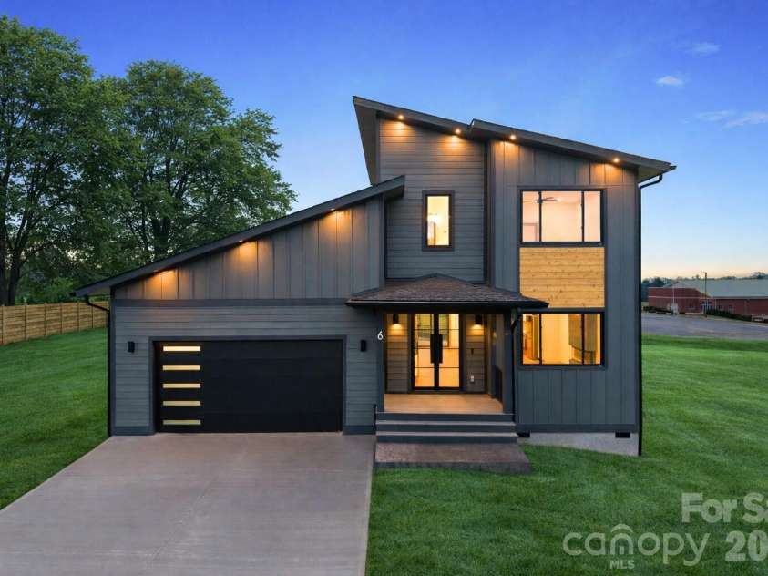6 Scott Meadows Drive, Asheville, NC 28806.  MLS# CAR4343197, YatesRealty ID 22237. Virtually enhanced grass