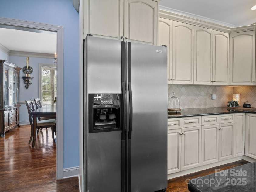 150 Pinnacle Shores Drive, Mooresville, NC 28117.  MLS# CAR4266217, YatesRealty ID 22238. 