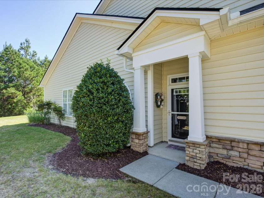 546 Pine Links Drive, Tega Cay, SC 29708.  MLS# CAR4377142, YatesRealty ID 22238. 