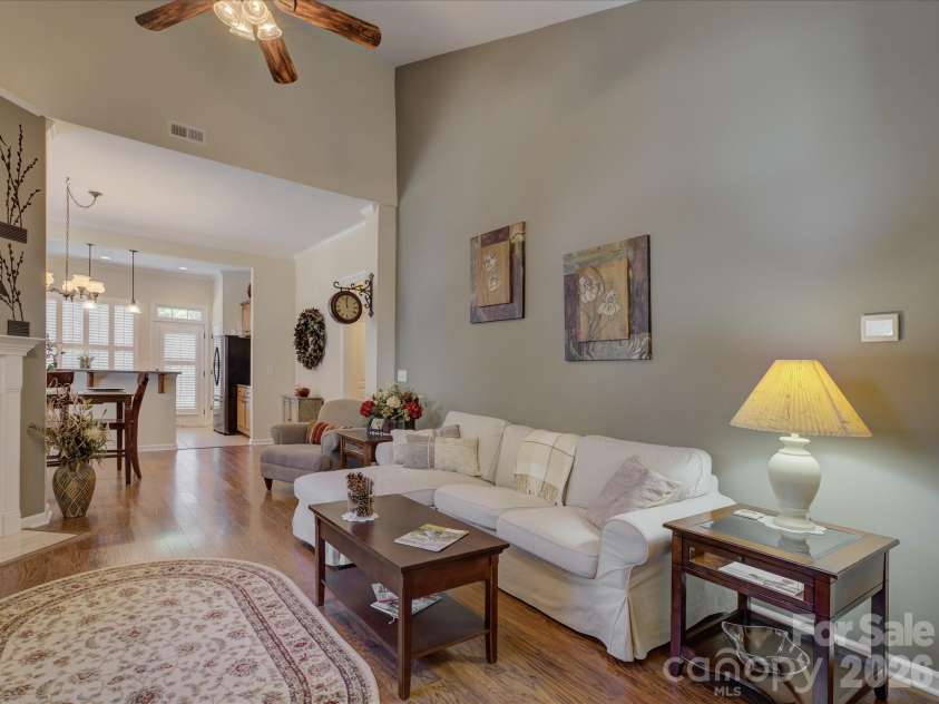 546 Pine Links Drive, Tega Cay, SC 29708.  MLS# CAR4377142, YatesRealty ID 22238. 