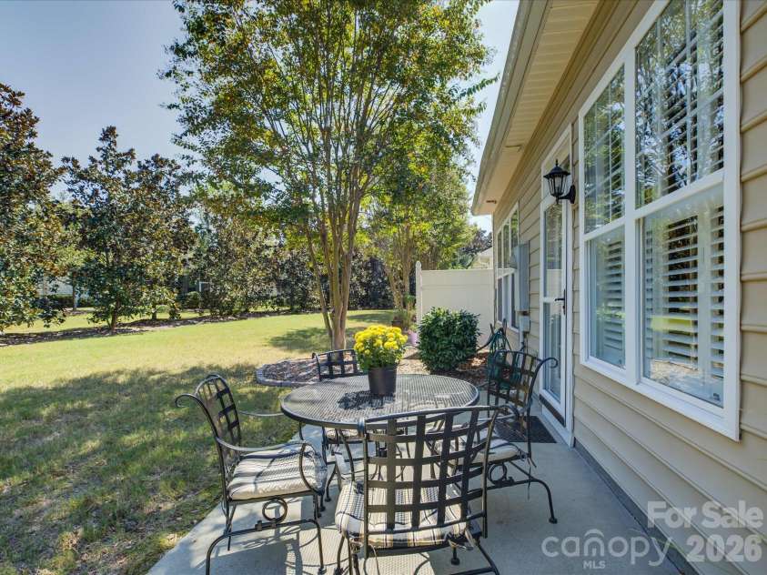 546 Pine Links Drive, Tega Cay, SC 29708.  MLS# CAR4377142, YatesRealty ID 22238. 