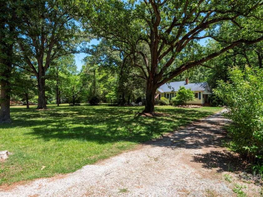 5219 Crow Road, Mineral Springs, NC 28112.  MLS# CAR4381934, YatesRealty ID 22239. 