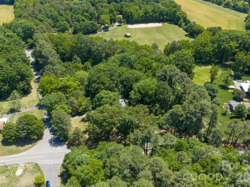 5219 Crow Road, Mineral Springs, NC 28112.  MLS# CAR4381934, YatesRealty ID 22239. Intersection of Potter and Crow Rd.