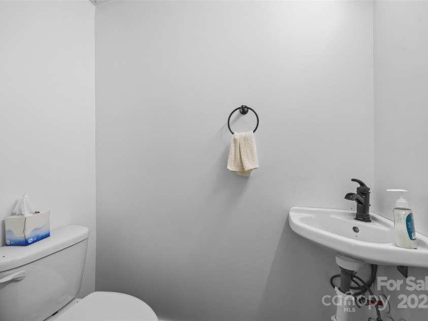 243 Love Street, McConnells, SC 29726.  MLS# CAR4313552, YatesRealty ID 2224. 