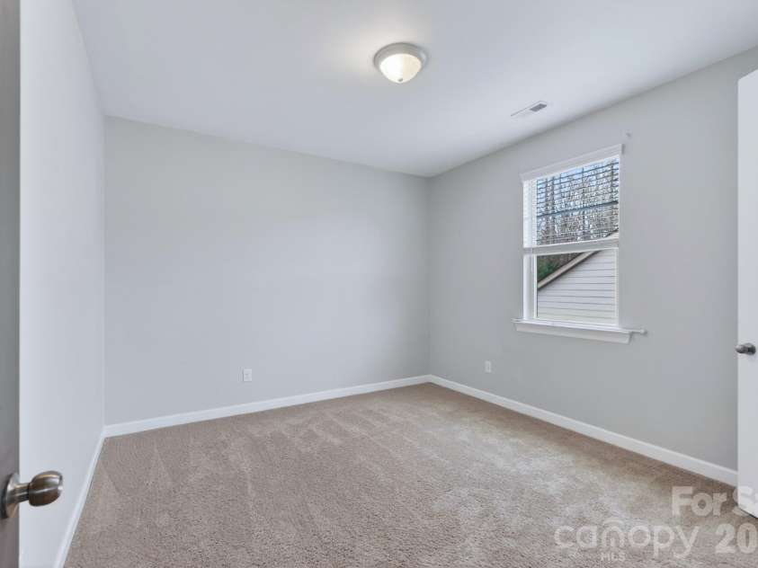4946 Norman Park Place, Lake Wylie, SC 29710.  MLS# CAR4308538, YatesRealty ID 22242. 