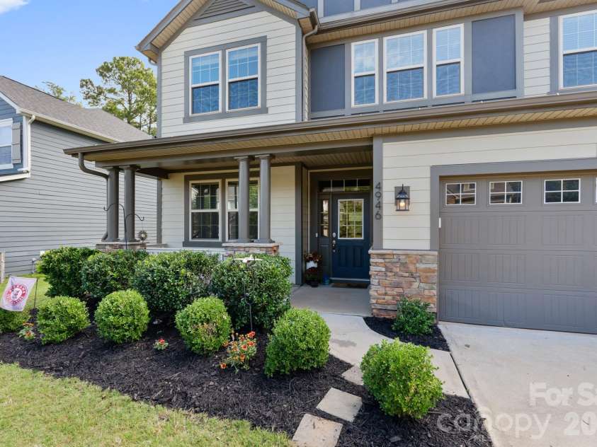 4946 Norman Park Place, Lake Wylie, SC 29710.  MLS# CAR4308538, YatesRealty ID 22242. 