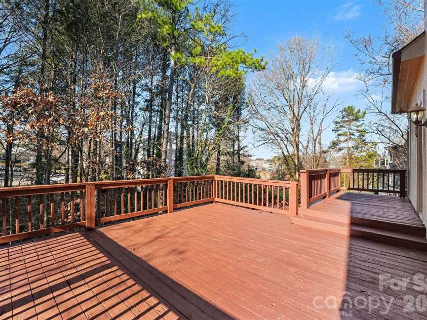 19603 Galleon View, Cornelius, NC 28031.  MLS# CAR4333436, YatesRealty ID 22243. 