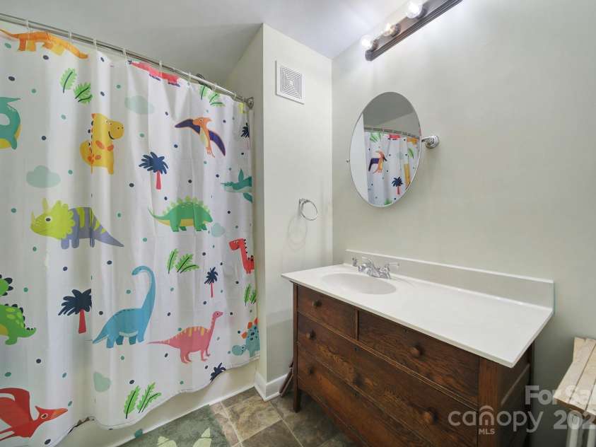 842 Cherry Road, Rock Hill, SC 29732.  MLS# CAR4264385, YatesRealty ID 22243. 