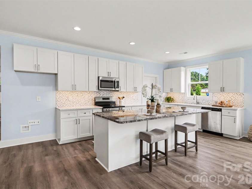 4115 Miller Road, Salisbury, NC 28147.  MLS# CAR4333838, YatesRealty ID 22245. Kitchen