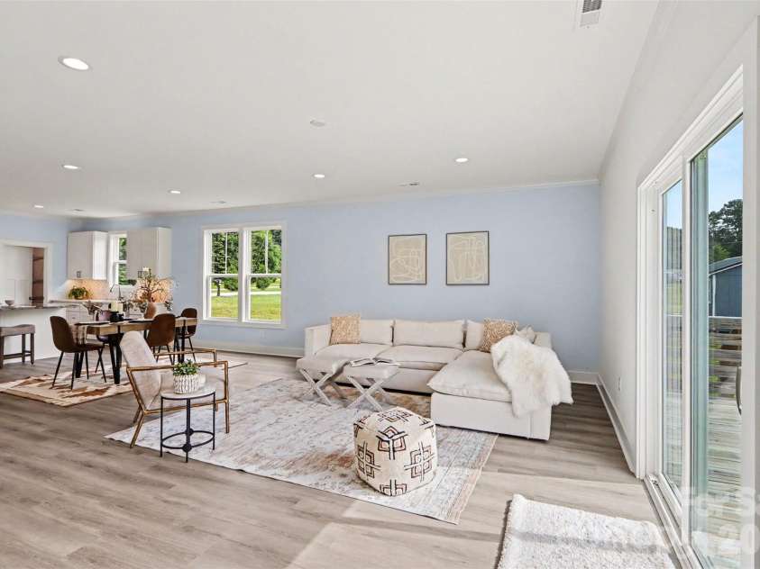 4115 Miller Road, Salisbury, NC 28147.  MLS# CAR4333838, YatesRealty ID 22245. Living Room