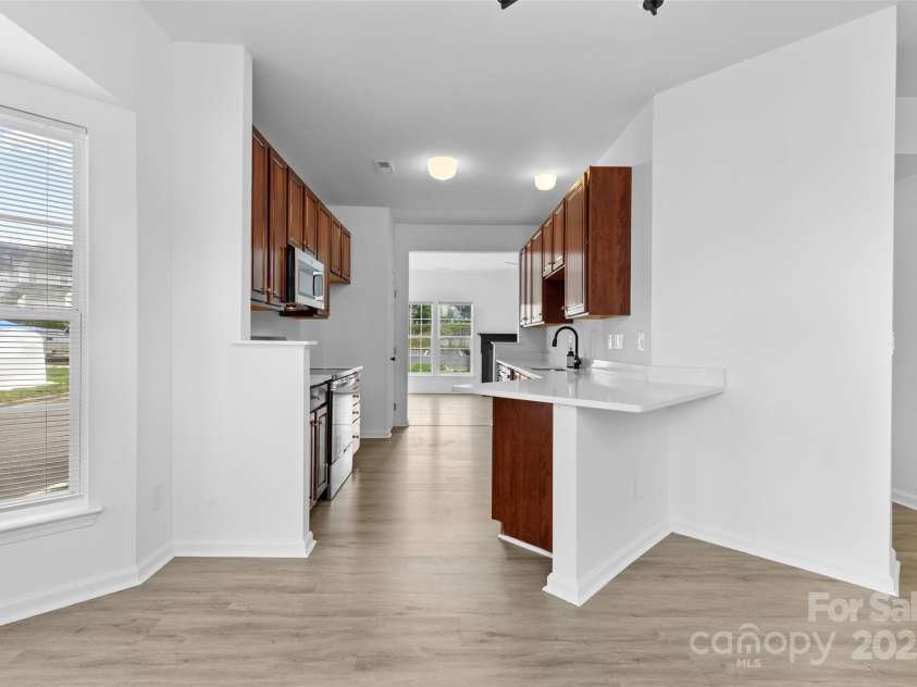 4208 Coulter Crossing, Charlotte, NC 28213.  MLS# CAR4266255, YatesRealty ID 22245. 