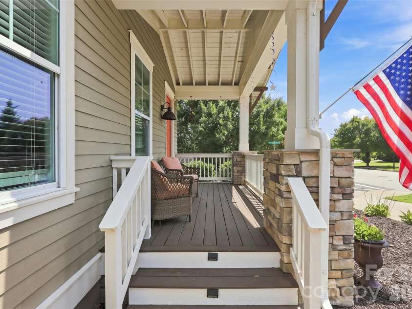 309 Mariemont Way, Rock Hill, SC 29730.  MLS# CAR4350135, YatesRealty ID 22246. 