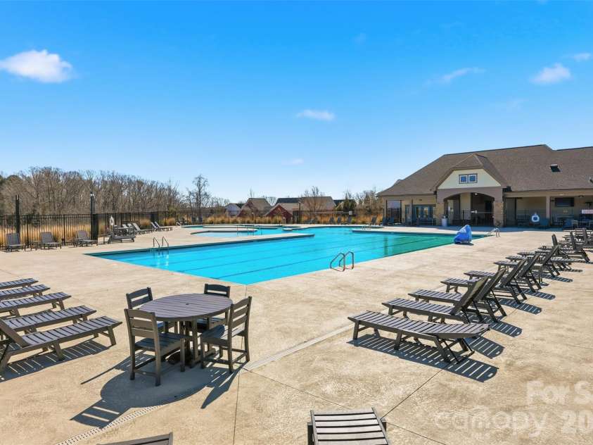 309 Mariemont Way, Rock Hill, SC 29730.  MLS# CAR4350135, YatesRealty ID 22246. Community pool