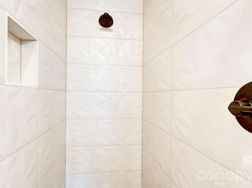 1352 Briar Creek Road, Charlotte, NC 28205.  MLS# CAR4356459, YatesRealty ID 22247. 