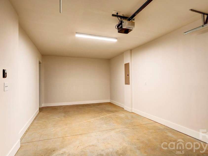 1352 Briar Creek Road, Charlotte, NC 28205.  MLS# CAR4356459, YatesRealty ID 22247. 